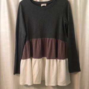 Flowy multicolored shirt